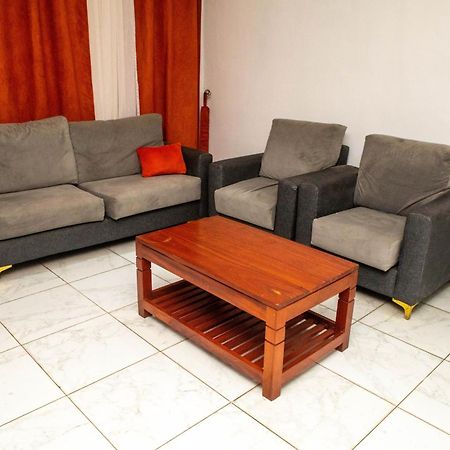 Hotel Les Orchidees Cotonou Buitenkant foto